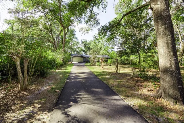 $374,000 | 116 Southwest 123rd Street, Newberry, FL 32669