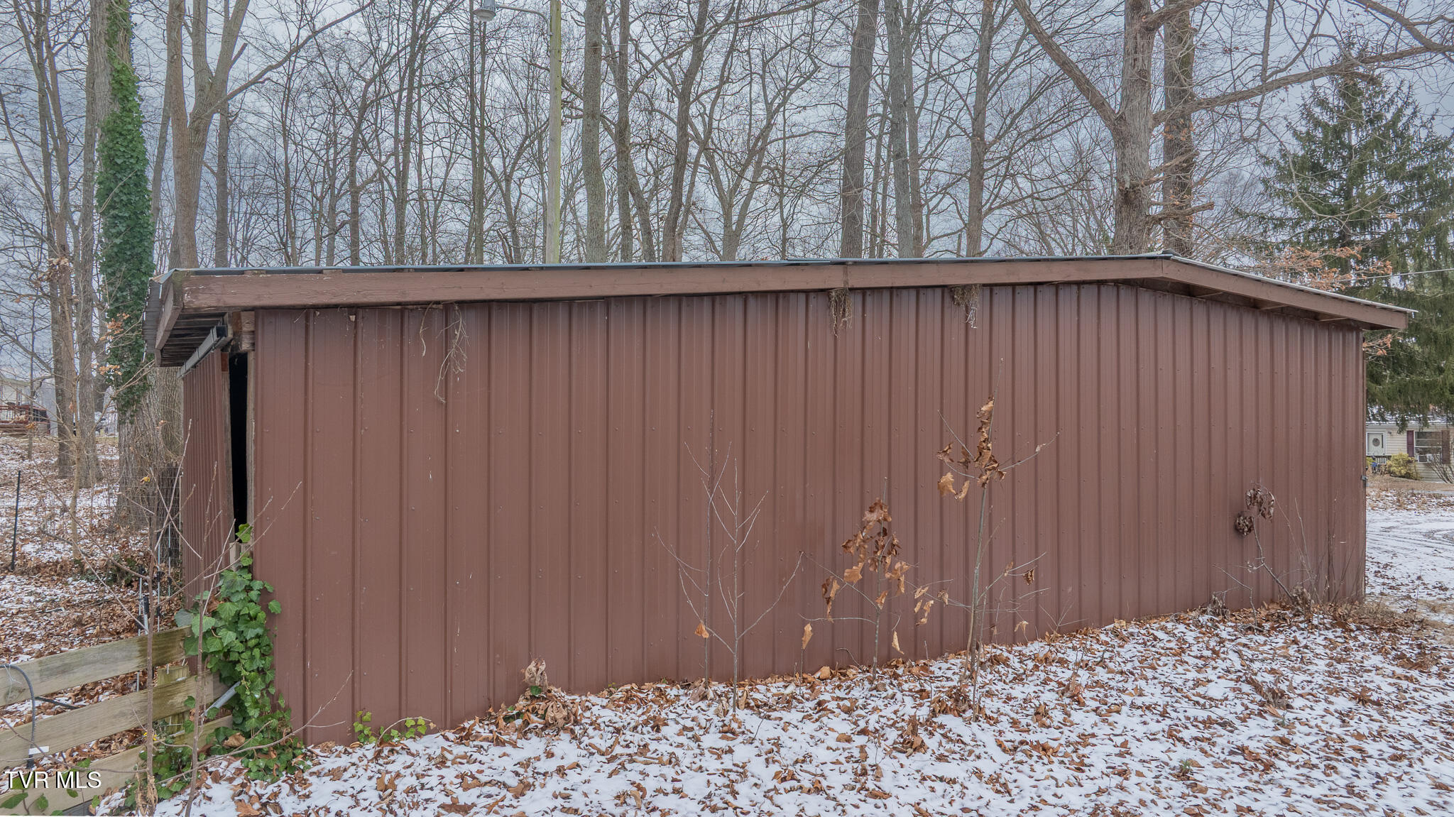 35 Boles Lane Chuckey, TN 37641 - Photo 19 of 27 dji_fly_20260128_154328_0544_17696331441