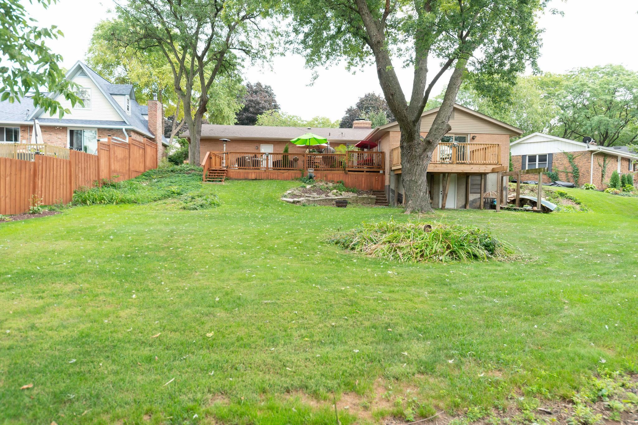 4743 Welsh Road Rockford, IL 61107 - Photo 47 of 52 a front view of a house with garden