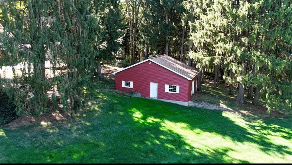 2541 Springfield Pike Connellsville, PA 15425 - Photo 16 of 49 a view of a tree in a yard