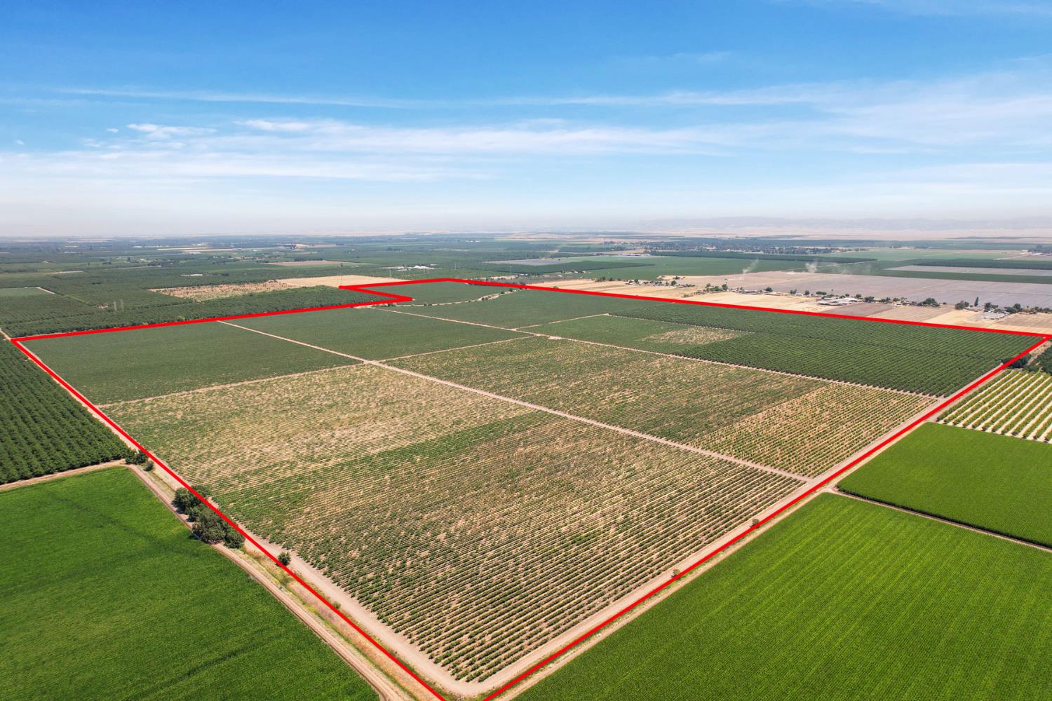 18190 Copperopolis Road Stockton, CA 95215 - Photo 2 of 35 a view of a tennis court