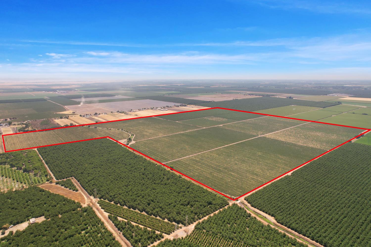 18190 Copperopolis Road Stockton, CA 95215 - Photo 3 of 35 a view of an outdoor space and tennis court