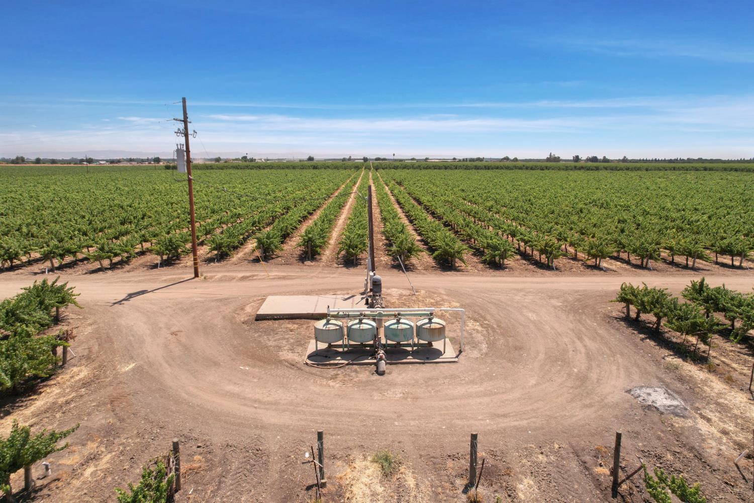 18190 Copperopolis Road Stockton, CA 95215 - Photo 8 of 35 a view of a outdoor space