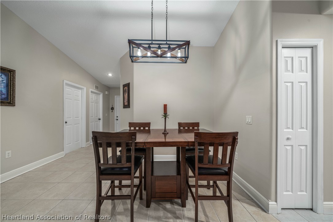 4501 Vantage Circle Sebring, FL 33872 - Photo 9 of 47