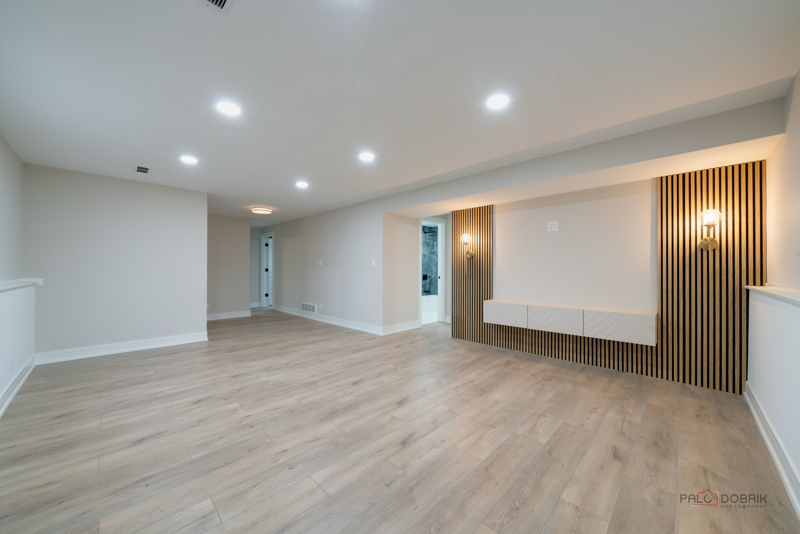 214 West Hintz Road Arlington Heights, IL 60004 - Photo 17 of 25