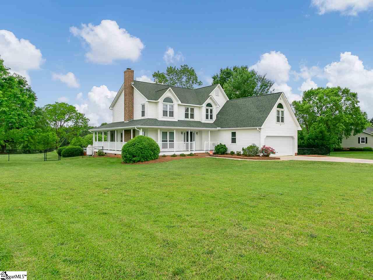 223 Burnett Road Inman, SC 29349 - Photo 3 of 35