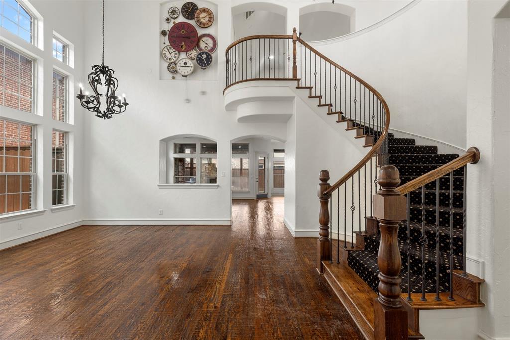 11292 Berkeley Hall Lane Frisco, TX 75033 - Photo 3 of 33