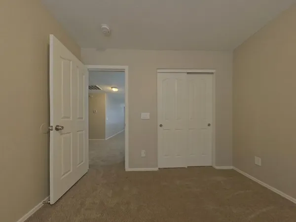 $2,609 | 7044 West Branham Lane, Laveen, AZ 85339
