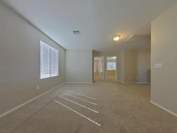 $2,609 | 7044 West Branham Lane, Laveen, AZ 85339