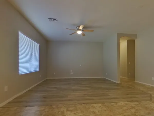 $2,609 | 7044 West Branham Lane, Laveen, AZ 85339