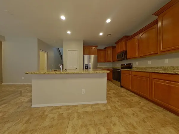 $2,609 | 7044 West Branham Lane, Laveen, AZ 85339