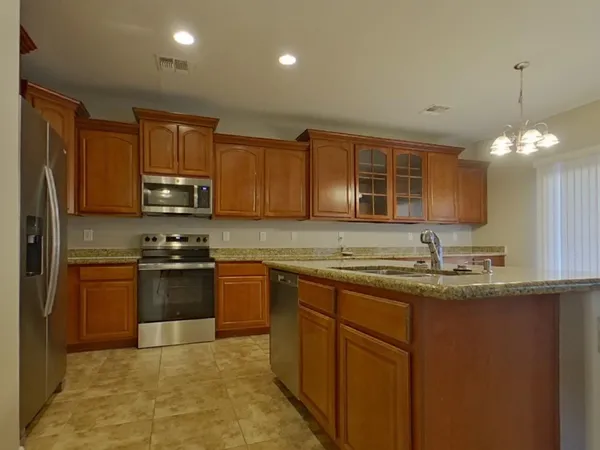$2,609 | 7044 West Branham Lane, Laveen, AZ 85339