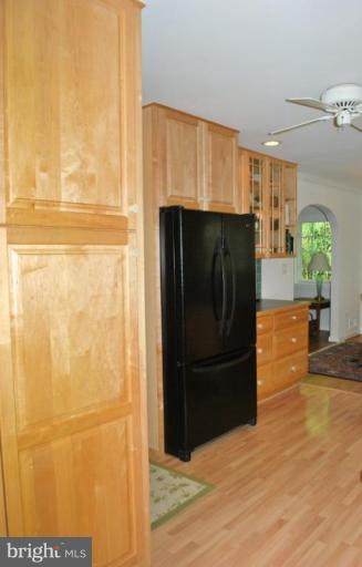 5608 5th Road South Arlington, VA 22204 - Photo 15 of 23 Kitchen #2