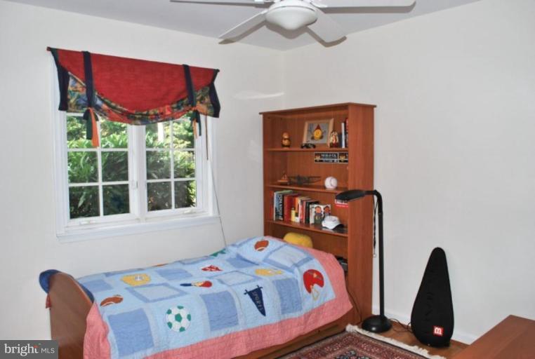 5608 5th Road South Arlington, VA 22204 - Photo 10 of 23 Bedroom #2