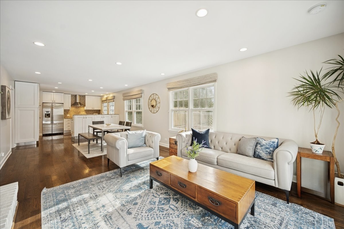 898 Bridlegate Lane Northfield, IL 60093 - Photo 11 of 43