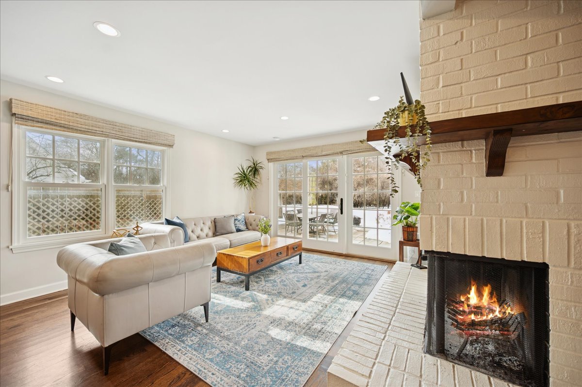 898 Bridlegate Lane Northfield, IL 60093 - Photo 12 of 43