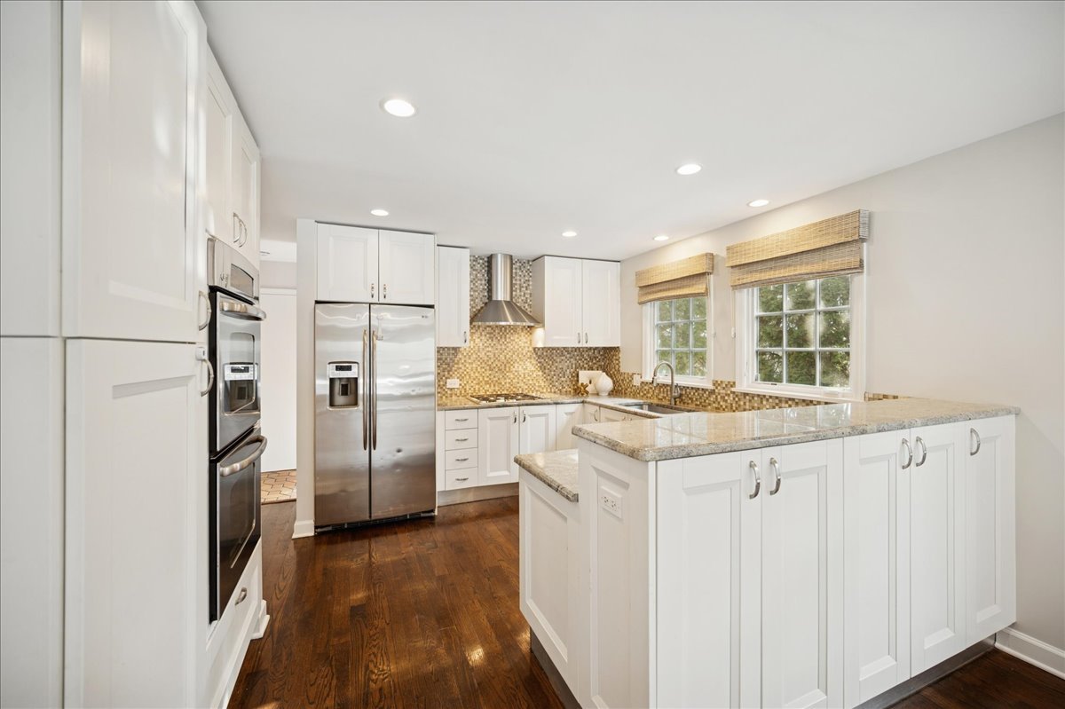 898 Bridlegate Lane Northfield, IL 60093 - Photo 15 of 43