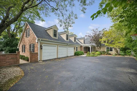 $1,599,000 | 898 Bridlegate Lane, Northfield, IL 60093