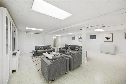 $1,599,000 | 898 Bridlegate Lane, Northfield, IL 60093