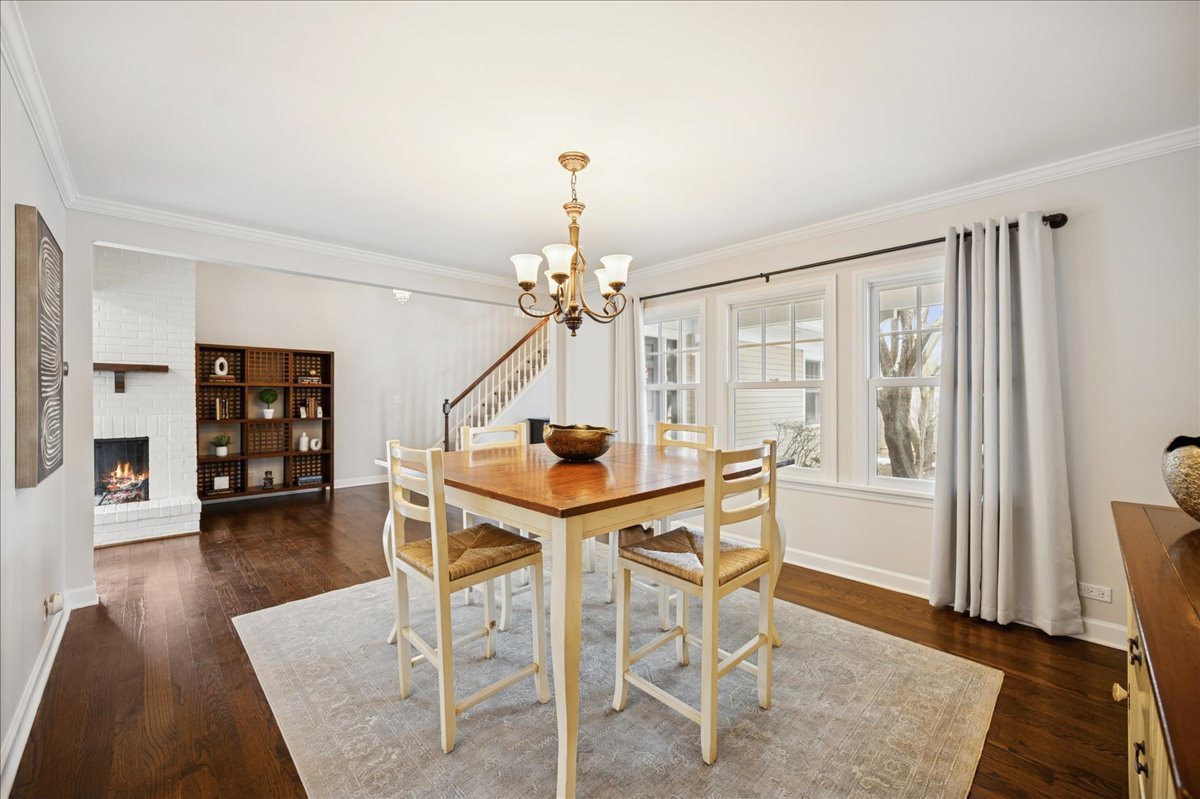 898 Bridlegate Lane Northfield, IL 60093 - Photo 9 of 43