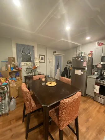 $3,000 | 187 East Main Street, Unit 1, Gloucester, MA 01930