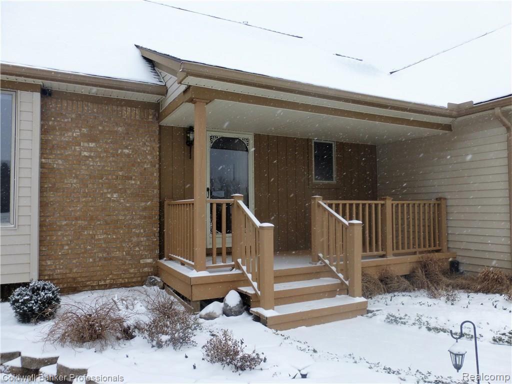 8654 Indian Clarkston, MI 48348 - Photo 2 of 35 2.JPG