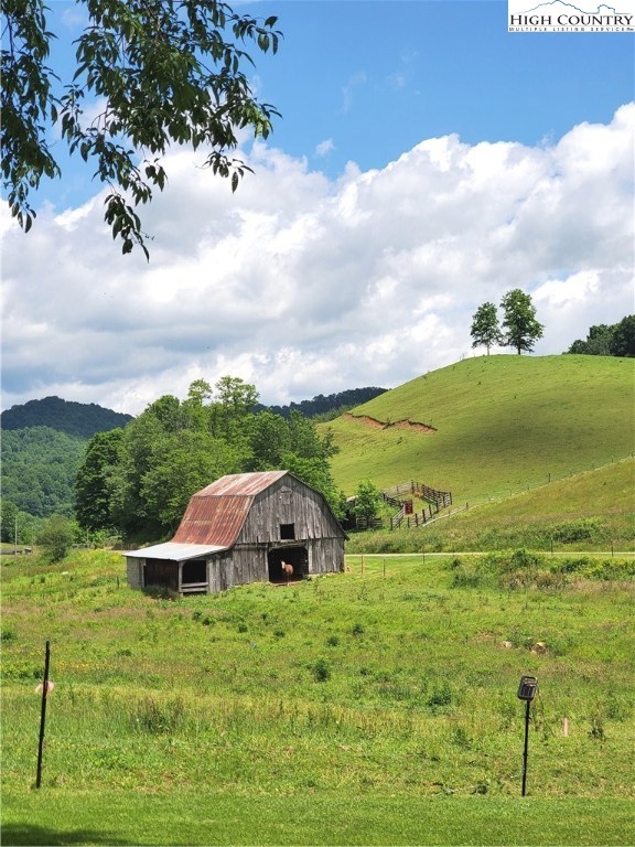 854 West Peak Road Creston, NC 28615 - Photo 15 of 38 Gallery Image 15