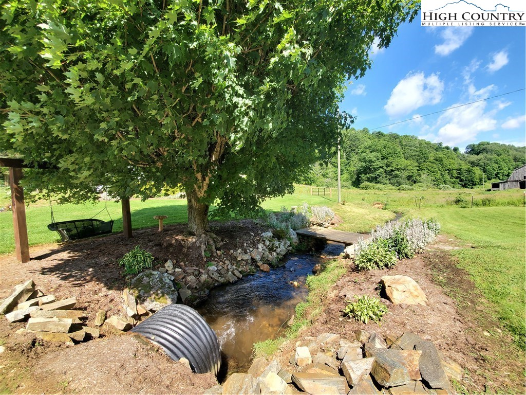 854 West Peak Road Creston, NC 28615 - Photo 8 of 38 Gallery Image 8