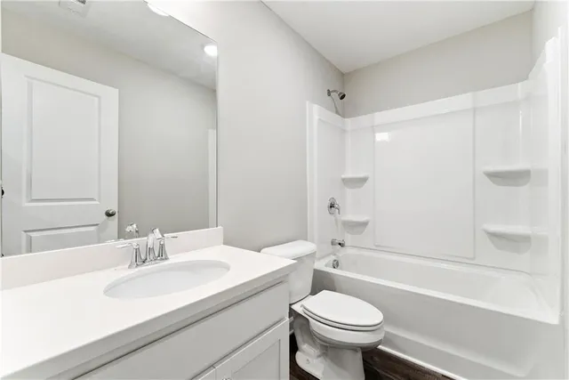 $448,500 | 301 Niles Court, Unit 5, Marietta, GA 30060