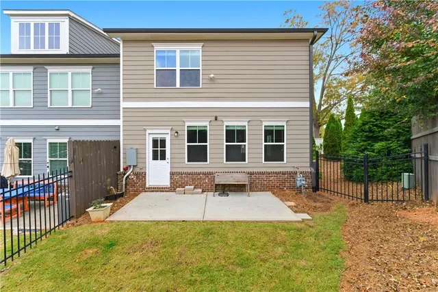 a house view with a garden space