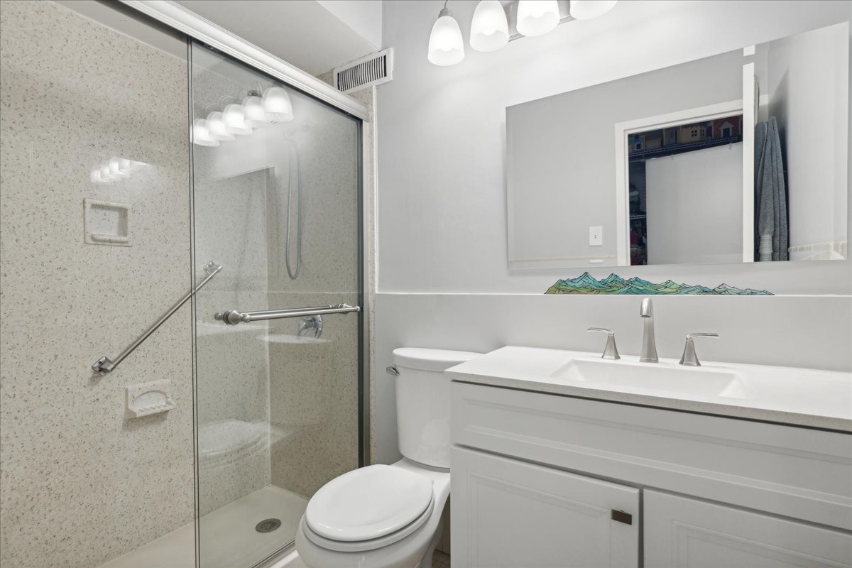 1616 Sheridan Road, Unit 3B Wilmette, IL 60091 - Photo 14 of 24