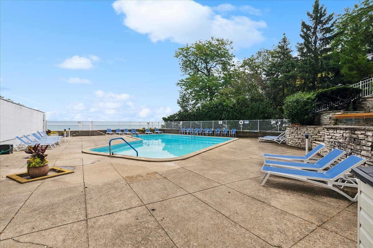1616 Sheridan Road, Unit 3B Wilmette, IL 60091 - Photo 19 of 24