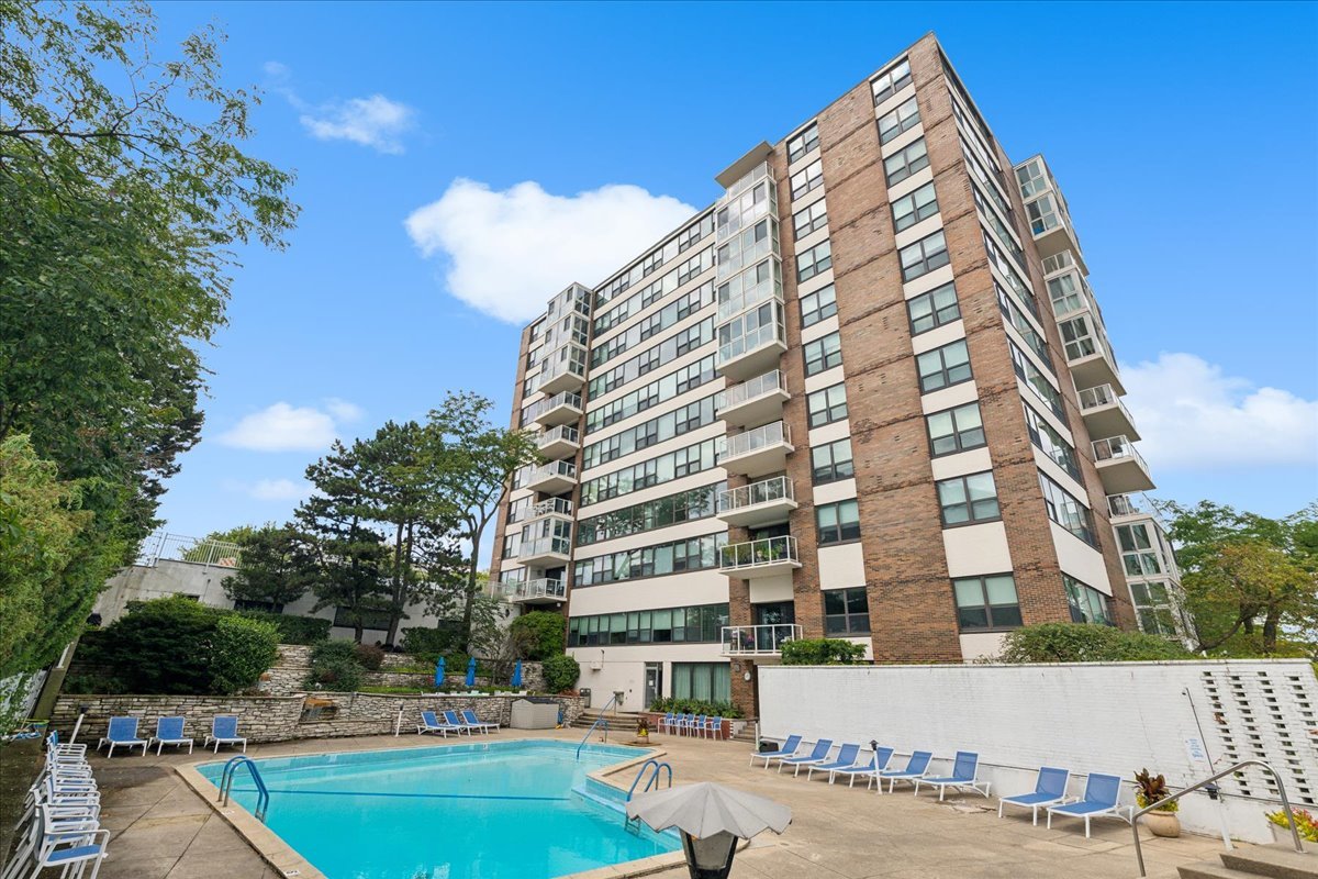 1616 Sheridan Road, Unit 3B Wilmette, IL 60091 - Photo 22 of 24