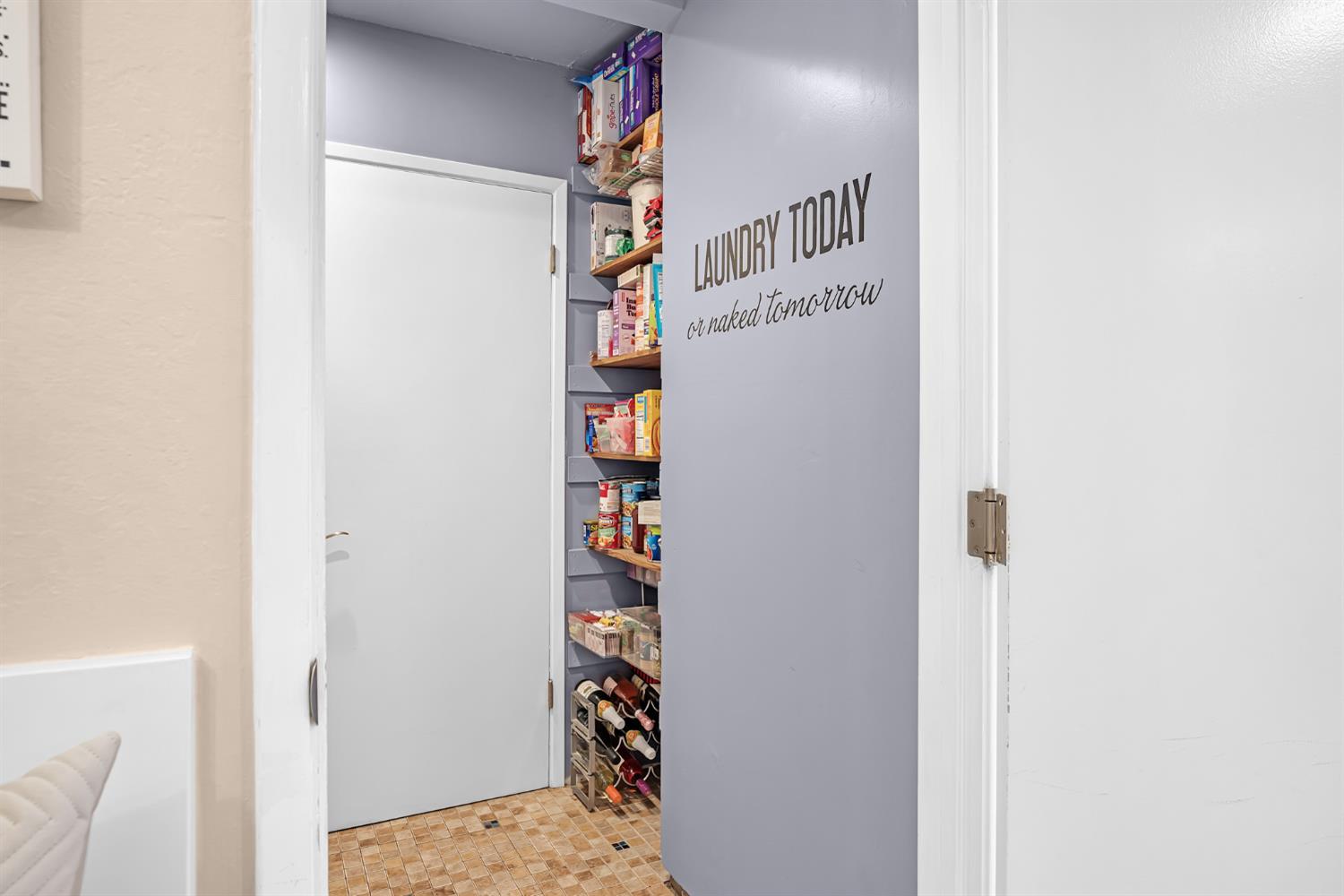 5220 Shelato Way Carmichael, CA 95608 - Photo 17 of 40 a view of cabinet