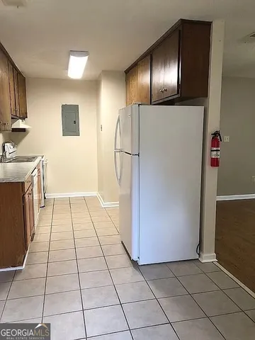 $1,075 | 370 Jockey Club Drive, Athens, GA 30605