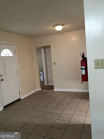 $1,075 | 370 Jockey Club Drive, Athens, GA 30605