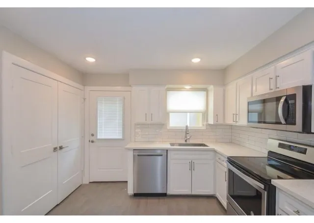 $1,750 | 6315 Bowers Street, Wallis, TX 77485