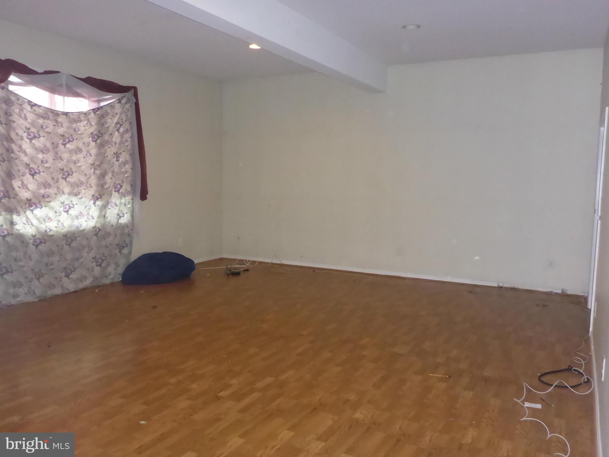 438 Johnson Road Conowingo, MD 21918 - Photo 14 of 27 Living Room