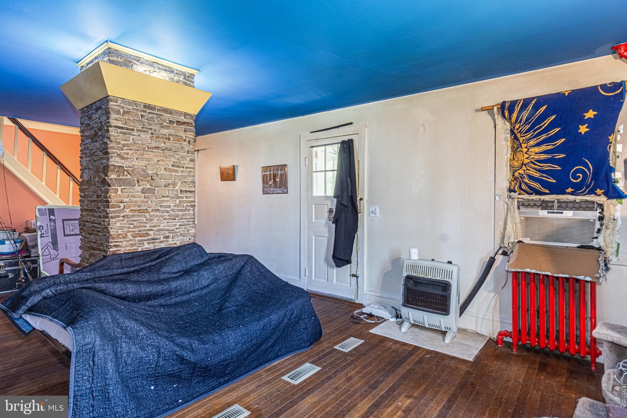 8914 Dogwood Road Baltimore, MD 21244 - Photo 4 of 32 Gallery Image 4