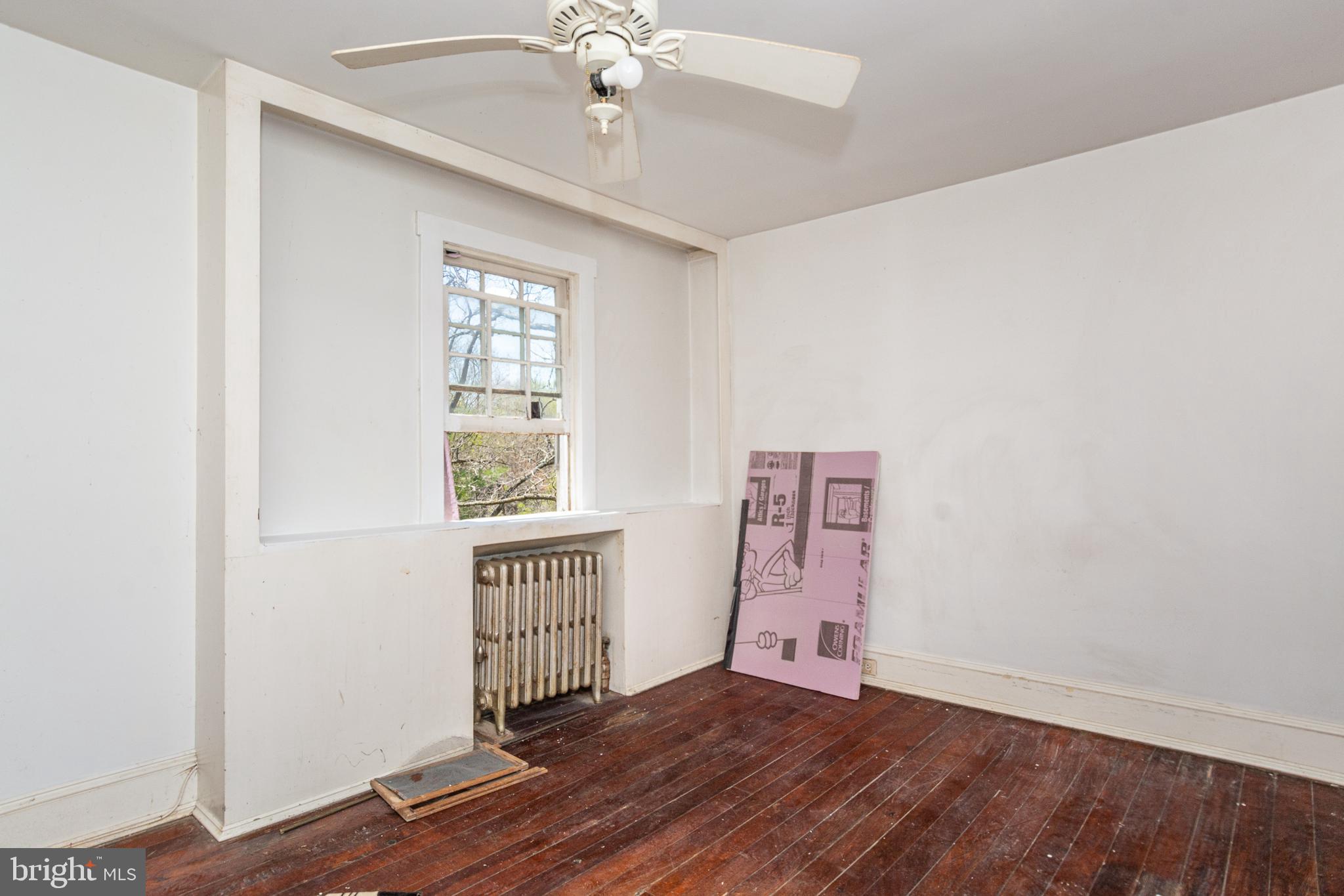 8914 Dogwood Road Baltimore, MD 21244 - Photo 9 of 32 Gallery Image 9