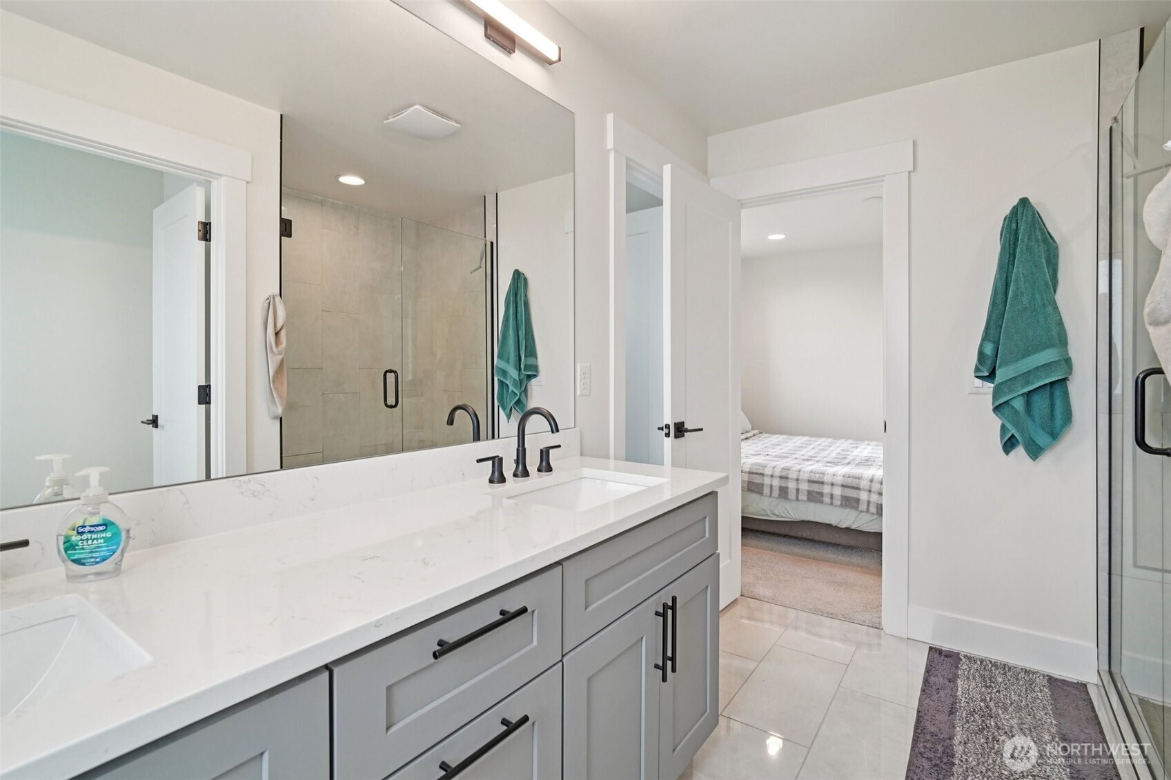 18300 121st Place Southeast Renton, WA 98058 - Photo 9 of 15