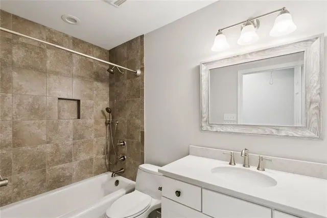 $285,000 | 5108 Alexander Drive, Metairie, LA 70003