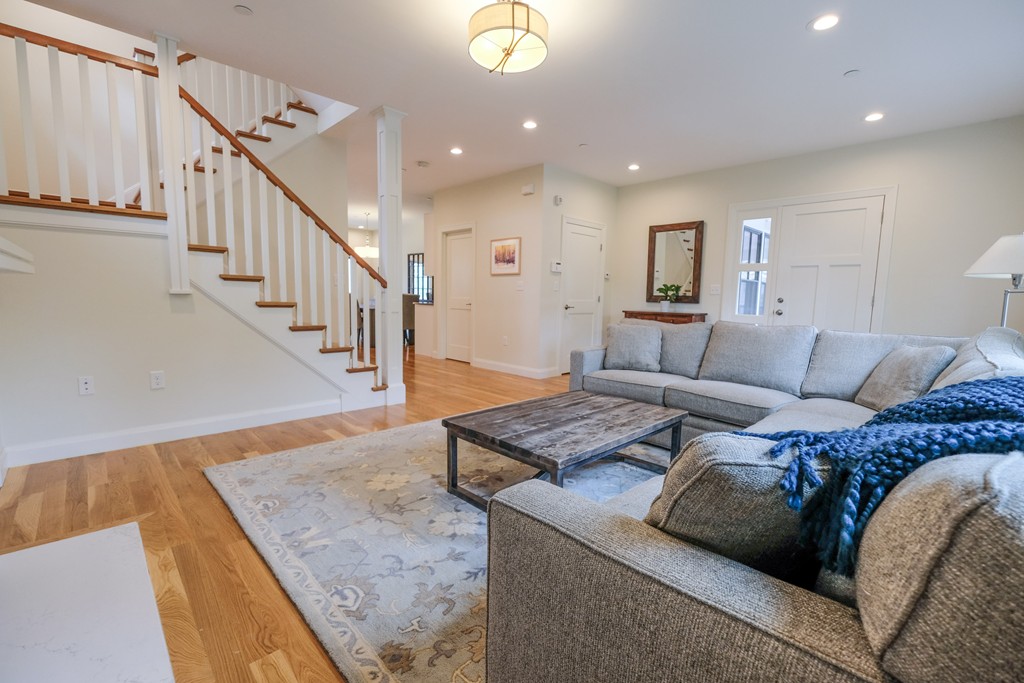 53 Robeson Street, Unit 53 Boston, MA 02130 - Photo 3 of 24