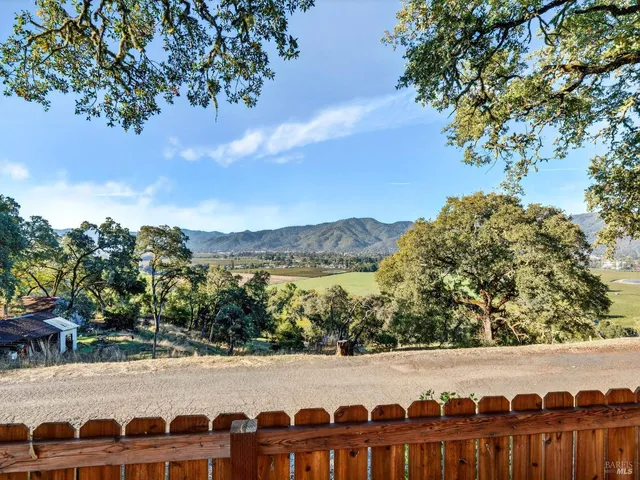 $775,000 | 351 View Drive, Ukiah, CA 95482