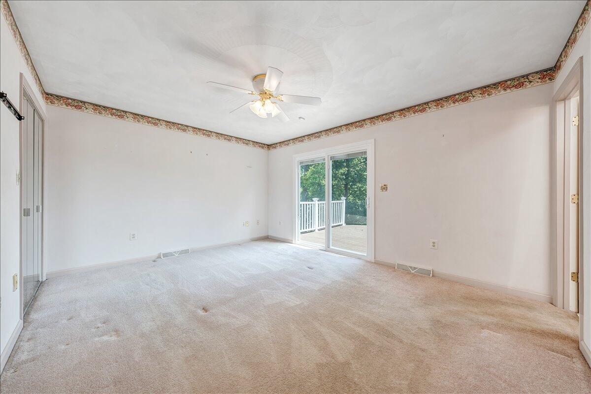3222 Lakewood Forest Road Moneta, VA 24121 - Photo 30 of 97 30-MIB09801