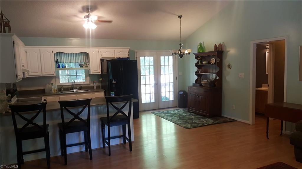 394 Forest Ridge Lane Lexington, NC 27292 - Photo 14 of 29