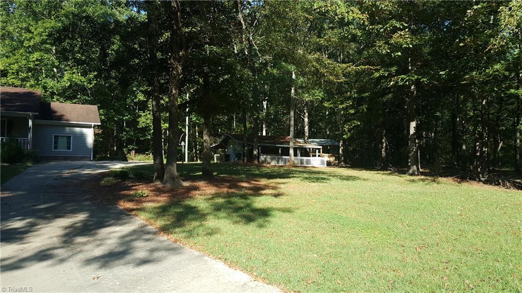 394 Forest Ridge Lane Lexington, NC 27292 - Photo 3 of 29