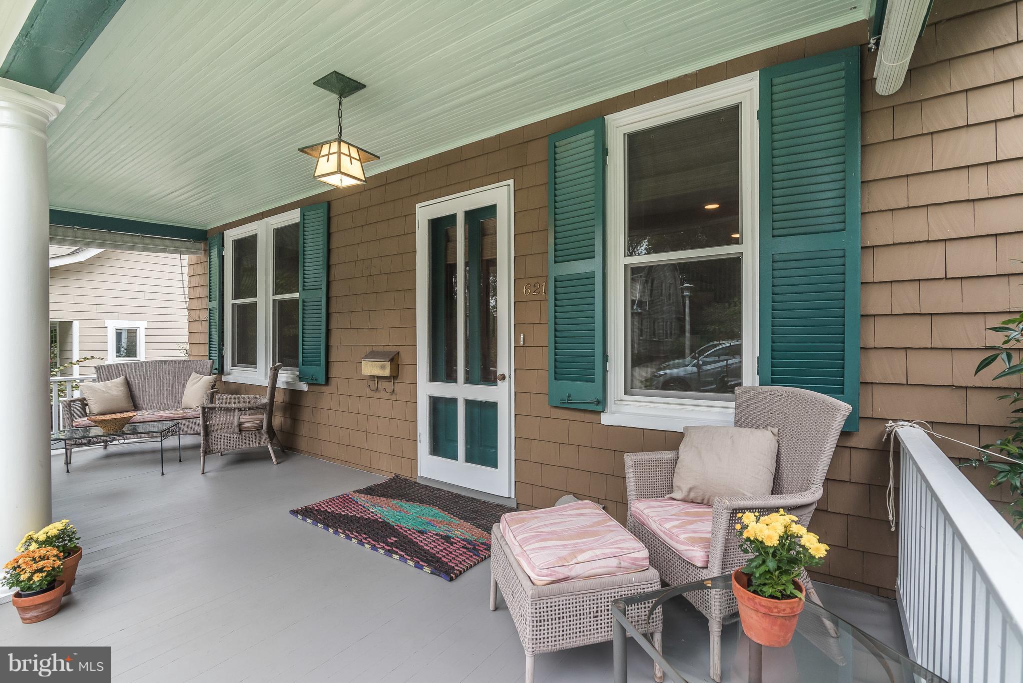 621 St Johns Road Baltimore, MD 21210 - Photo 3 of 30 Charming covered front porch