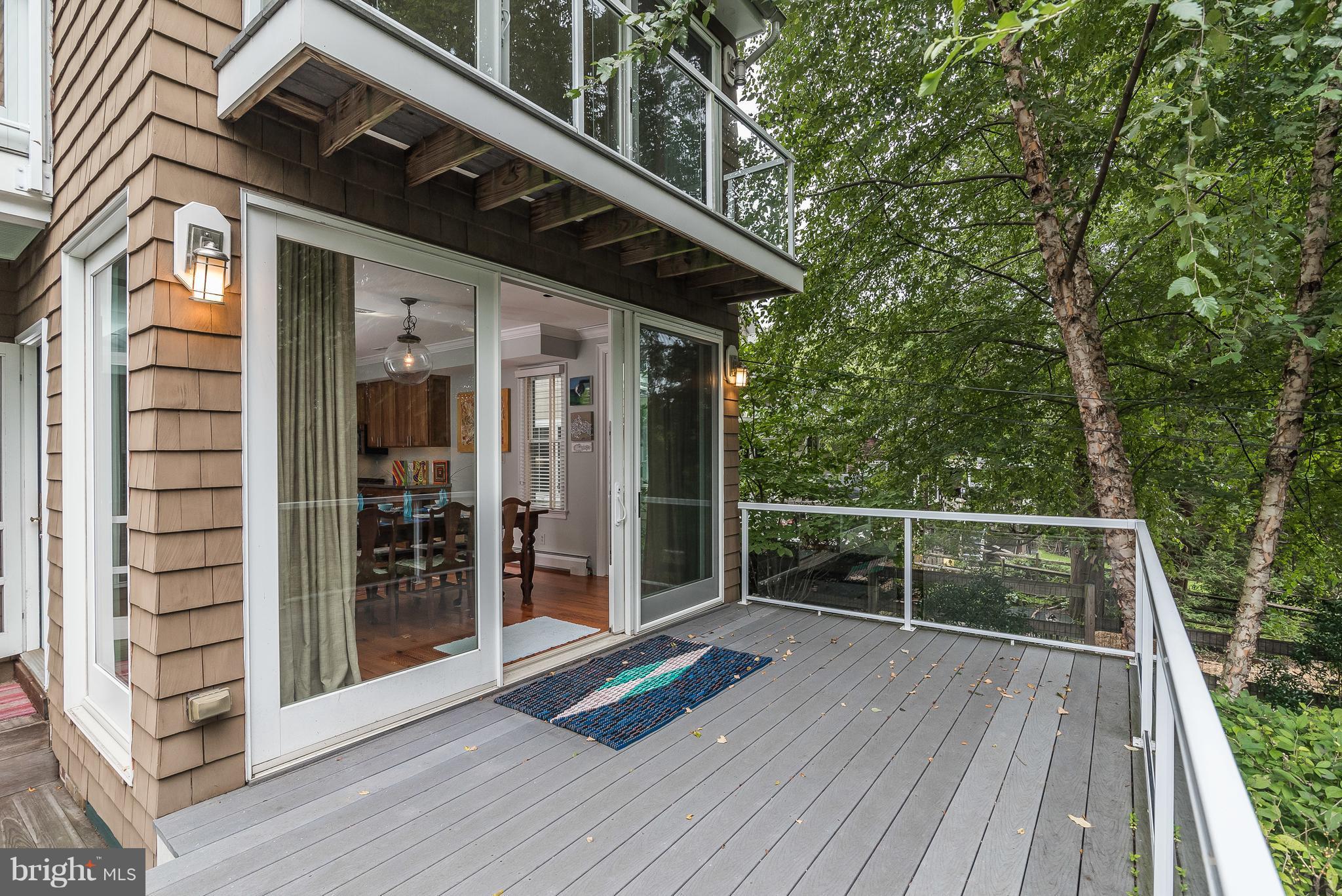 621 St Johns Road Baltimore, MD 21210 - Photo 27 of 30 Expansive deck off kitchen/dining area
