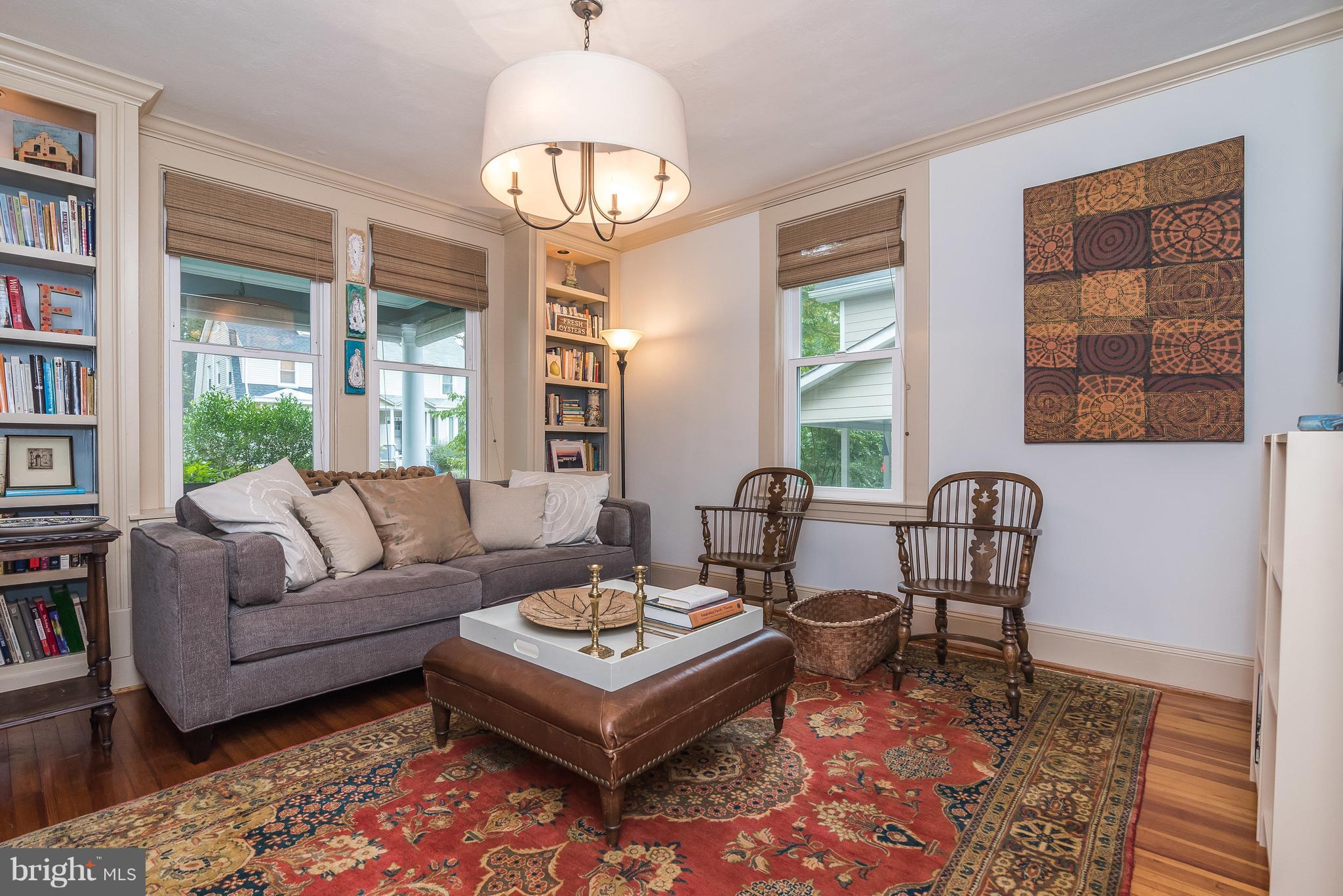 621 St Johns Road Baltimore, MD 21210 - Photo 6 of 30 Cozy den with built-in bookcases